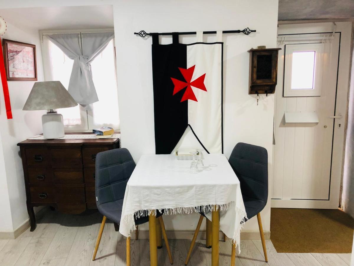 Pe Do Castelo Casinha - Pet Friendly & Garage Villa Томар Екстериор снимка