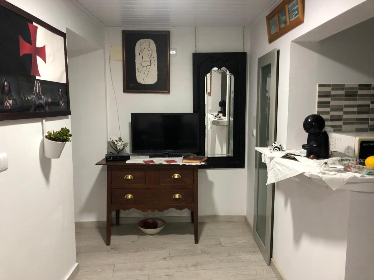 Pe Do Castelo Casinha - Pet Friendly & Garage Villa Томар Екстериор снимка